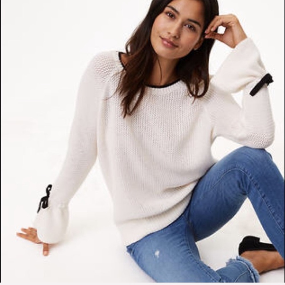 Loft cream flare bow sleeved sweater